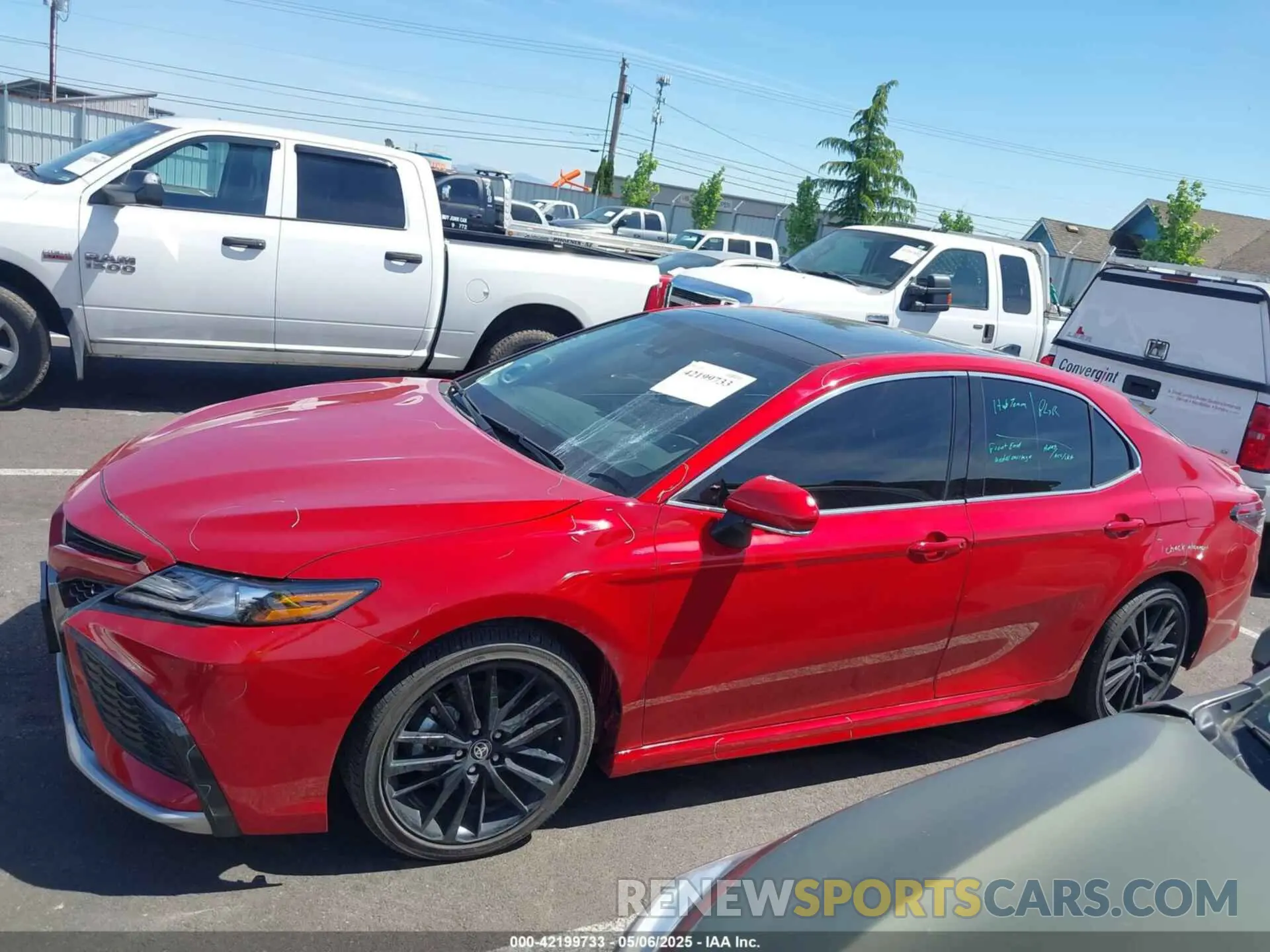 15 Photograph of a damaged car 4T1KZ1AK7RU099969 TOYOTA CAMRY 2024
