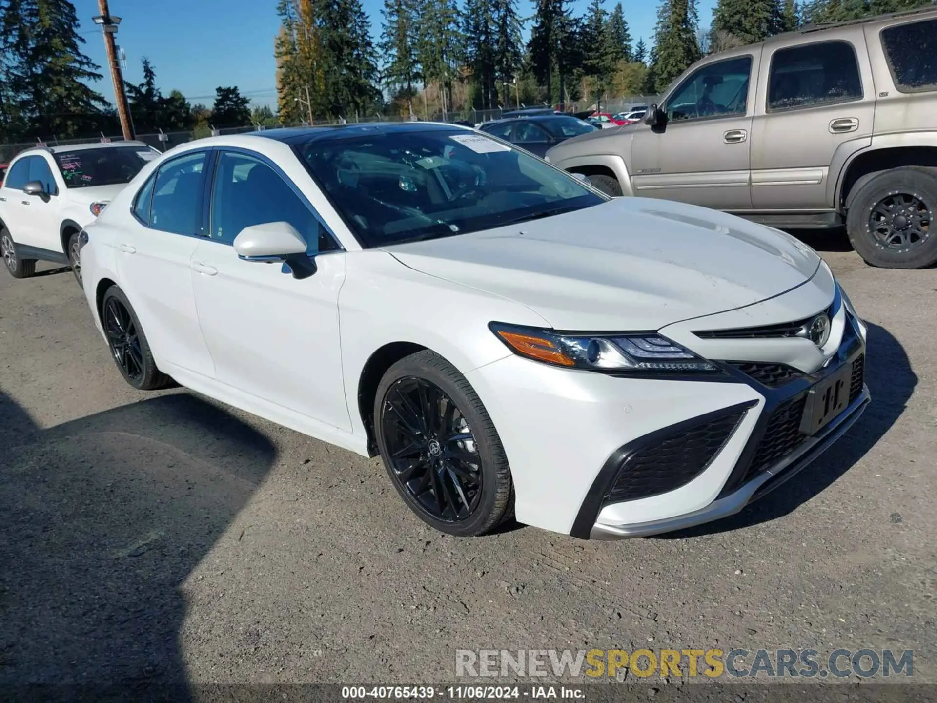 1 Photograph of a damaged car 4T1KZ1AK7RU103194 TOYOTA CAMRY 2024