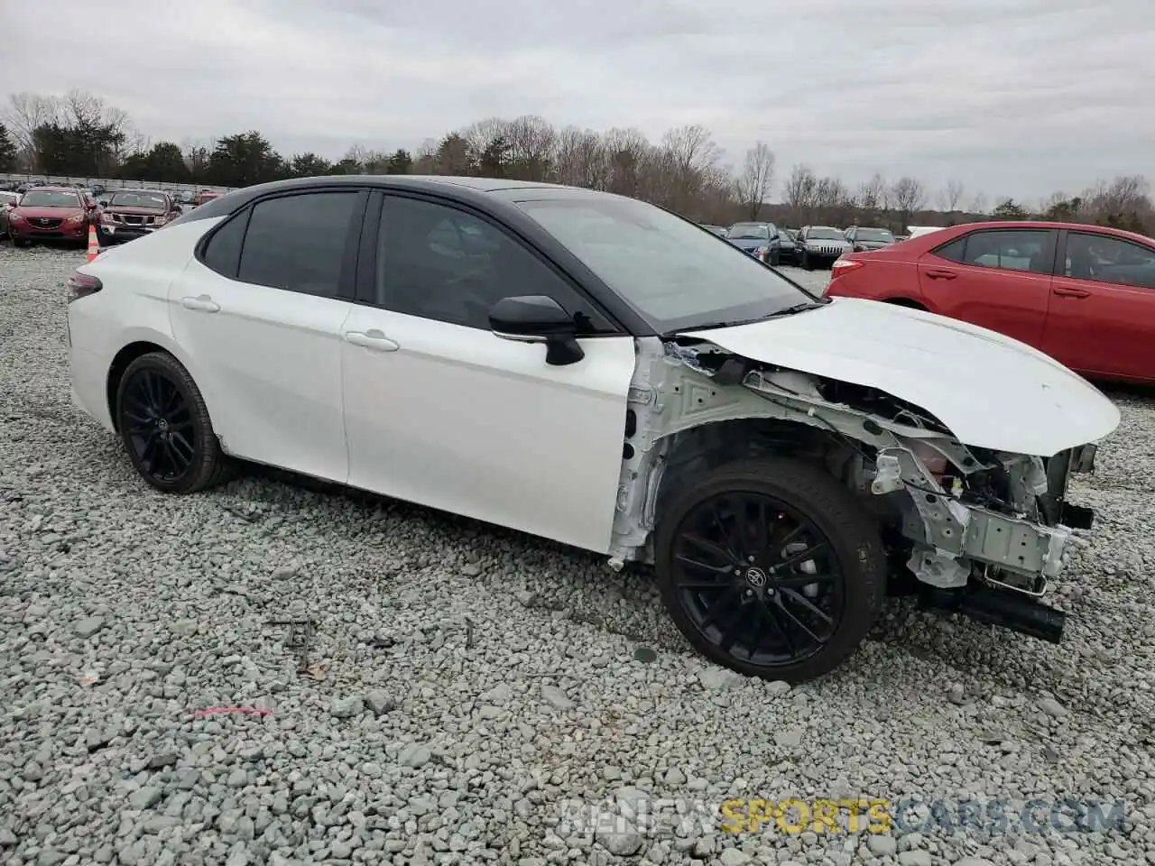 4 Photograph of a damaged car 4T1KZ1AK9RU096331 TOYOTA CAMRY 2024