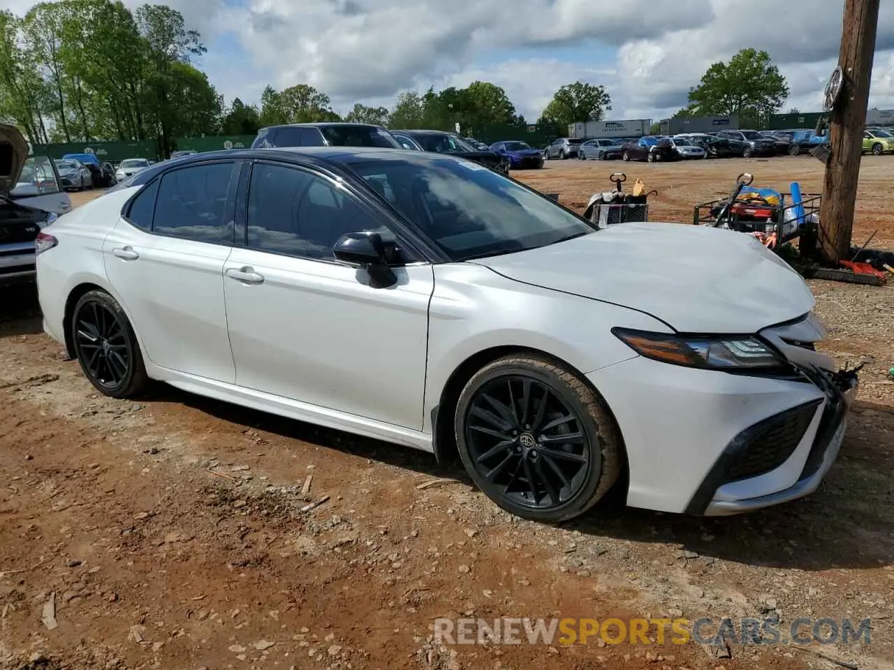 4 Photograph of a damaged car 4T1KZ1AKXRU093146 TOYOTA CAMRY 2024