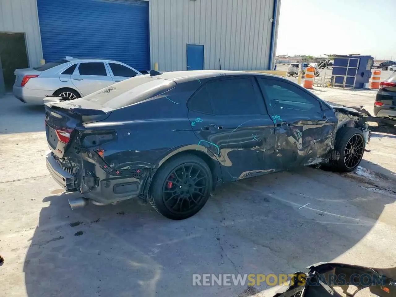 3 Photograph of a damaged car 4T1KZ1AKXRU099240 TOYOTA CAMRY 2024