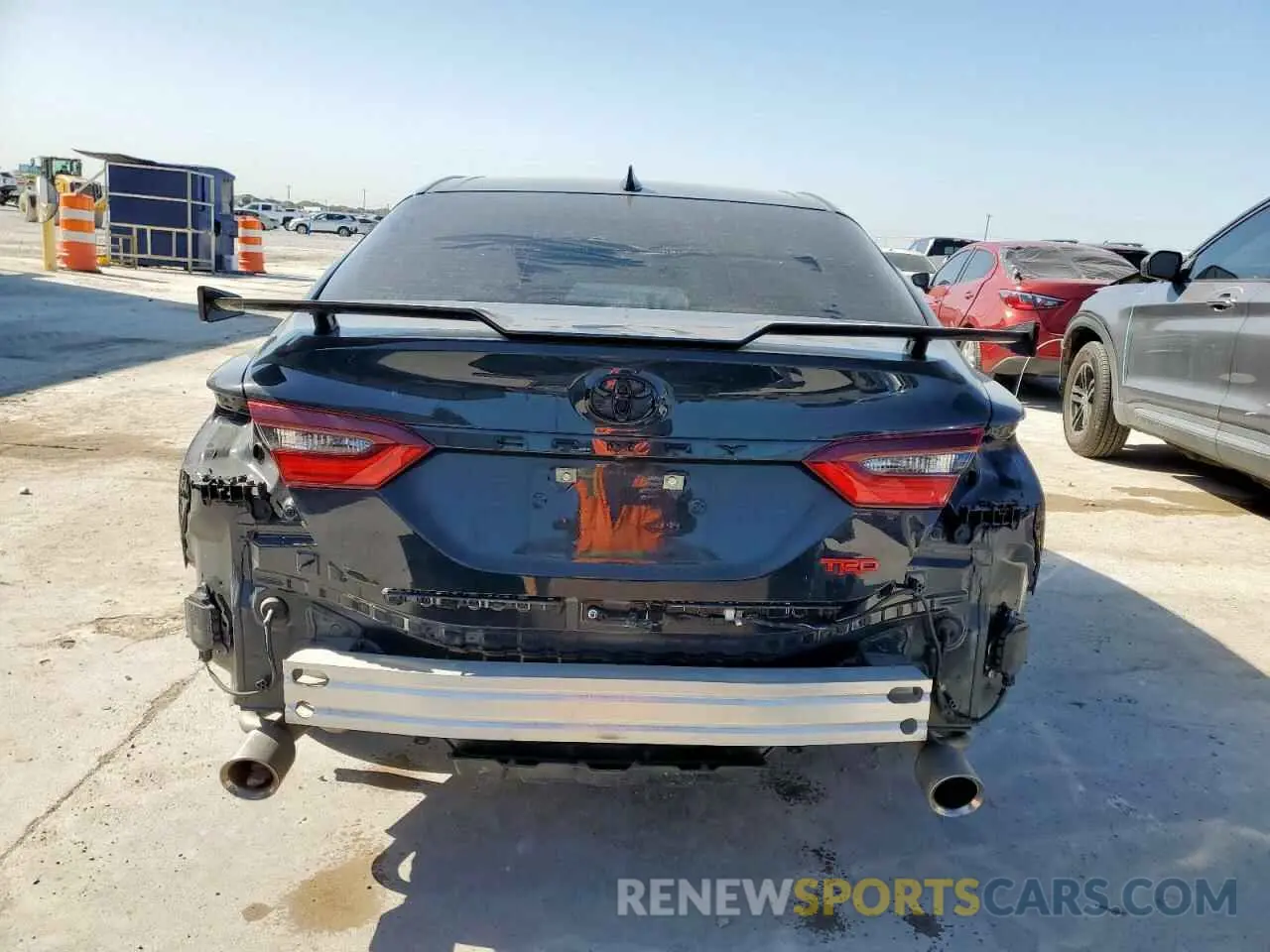 6 Photograph of a damaged car 4T1KZ1AKXRU099240 TOYOTA CAMRY 2024