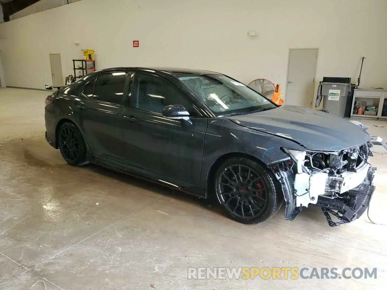 4 Photograph of a damaged car 4T1KZ1AKXRU099268 TOYOTA CAMRY 2024