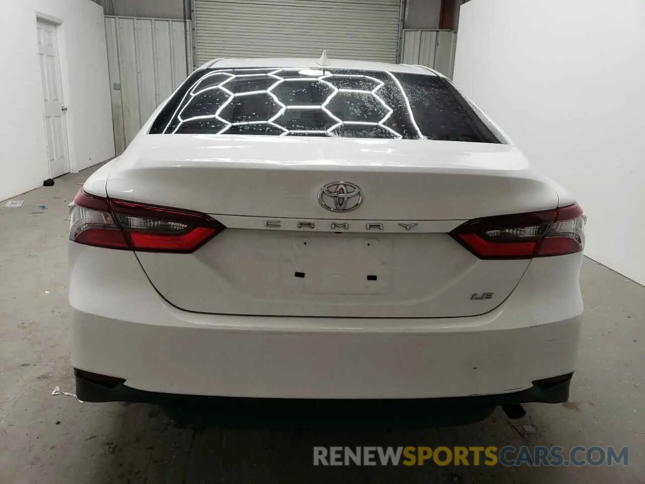 6 Photograph of a damaged car 4T1R11AK0RU260300 TOYOTA CAMRY 2024
