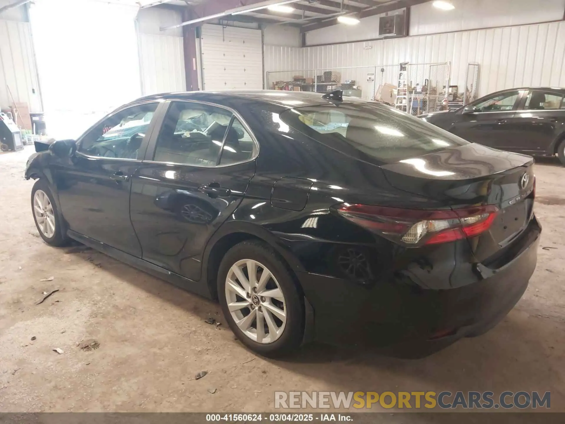 3 Photograph of a damaged car 4T1R11AK1RU242727 TOYOTA CAMRY 2024