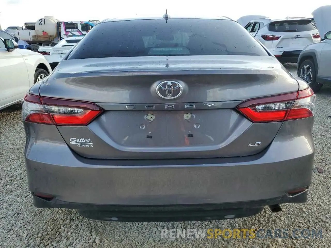 6 Photograph of a damaged car 4T1R11AK1RU246065 TOYOTA CAMRY 2024