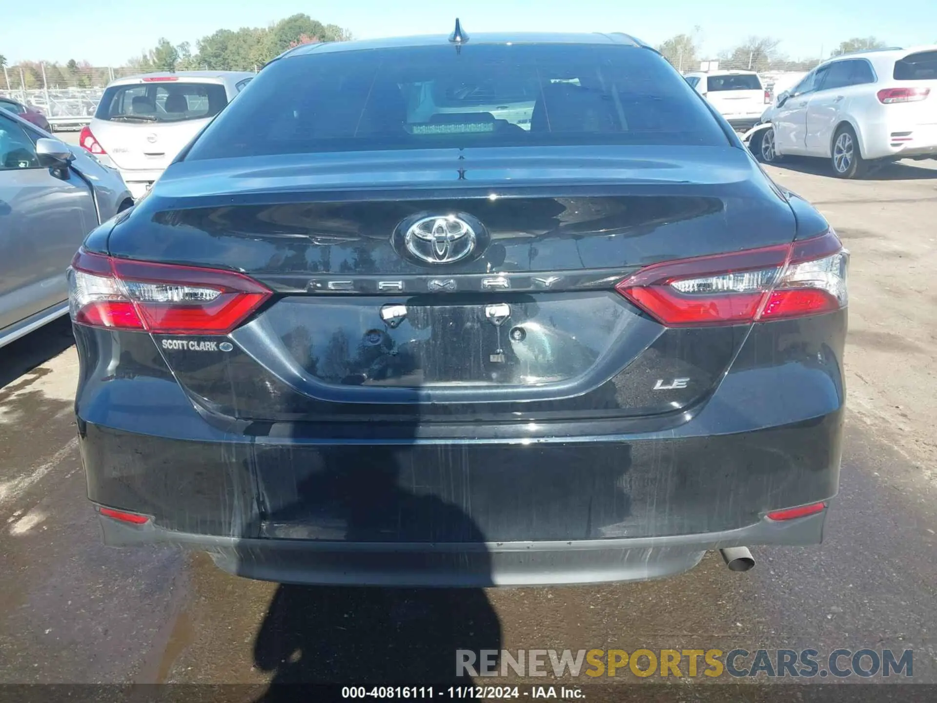 16 Photograph of a damaged car 4T1R11AK1RU890388 TOYOTA CAMRY 2024