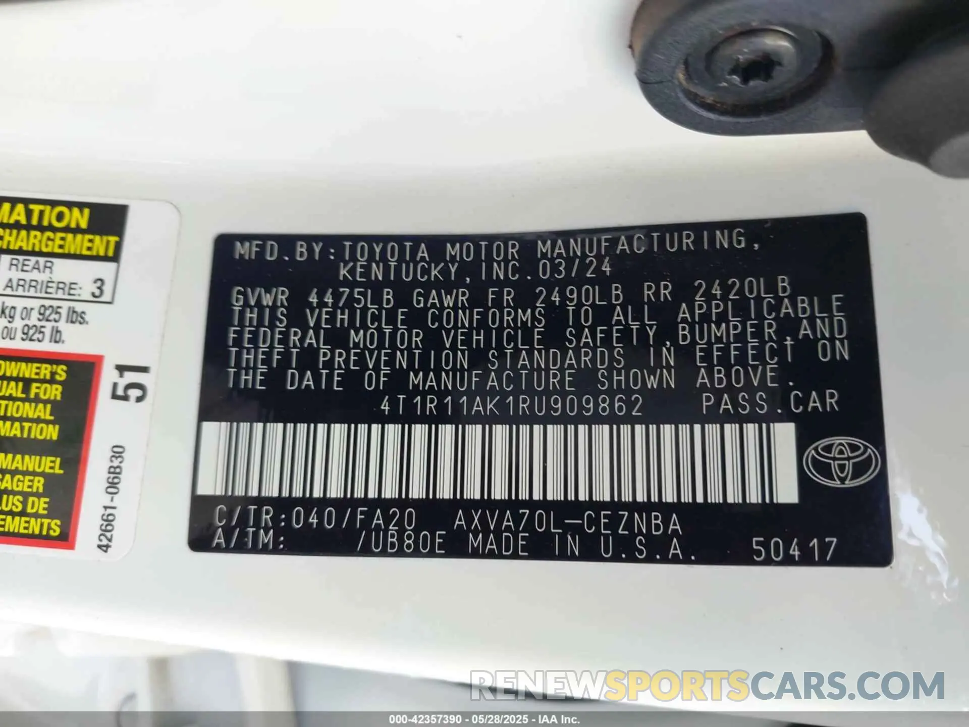 9 Photograph of a damaged car 4T1R11AK1RU909862 TOYOTA CAMRY 2024