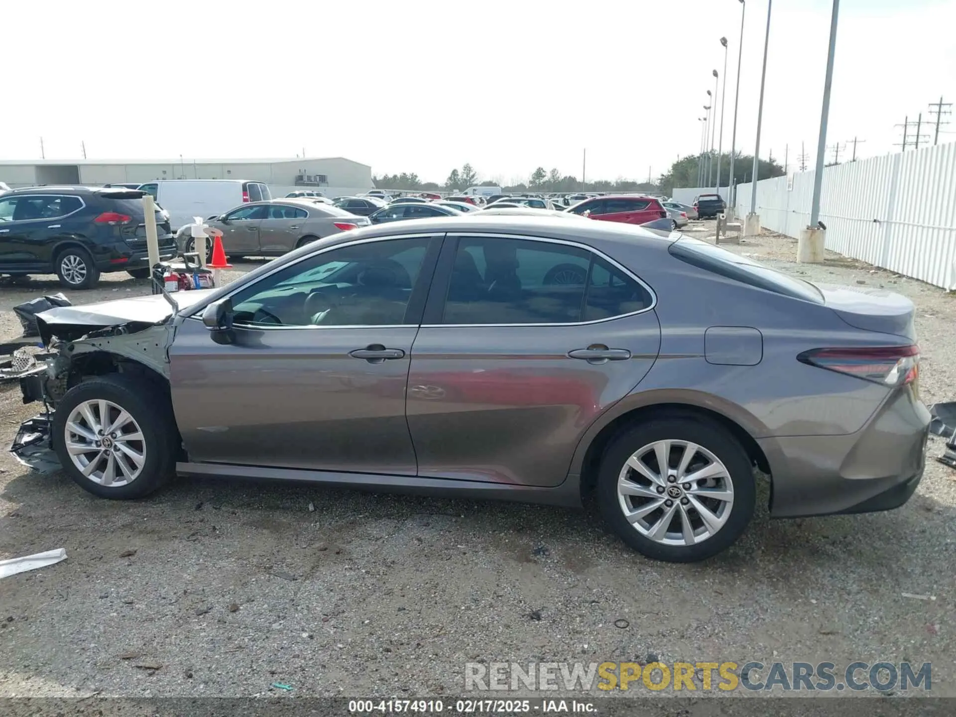15 Photograph of a damaged car 4T1R11AK4RU224187 TOYOTA CAMRY 2024