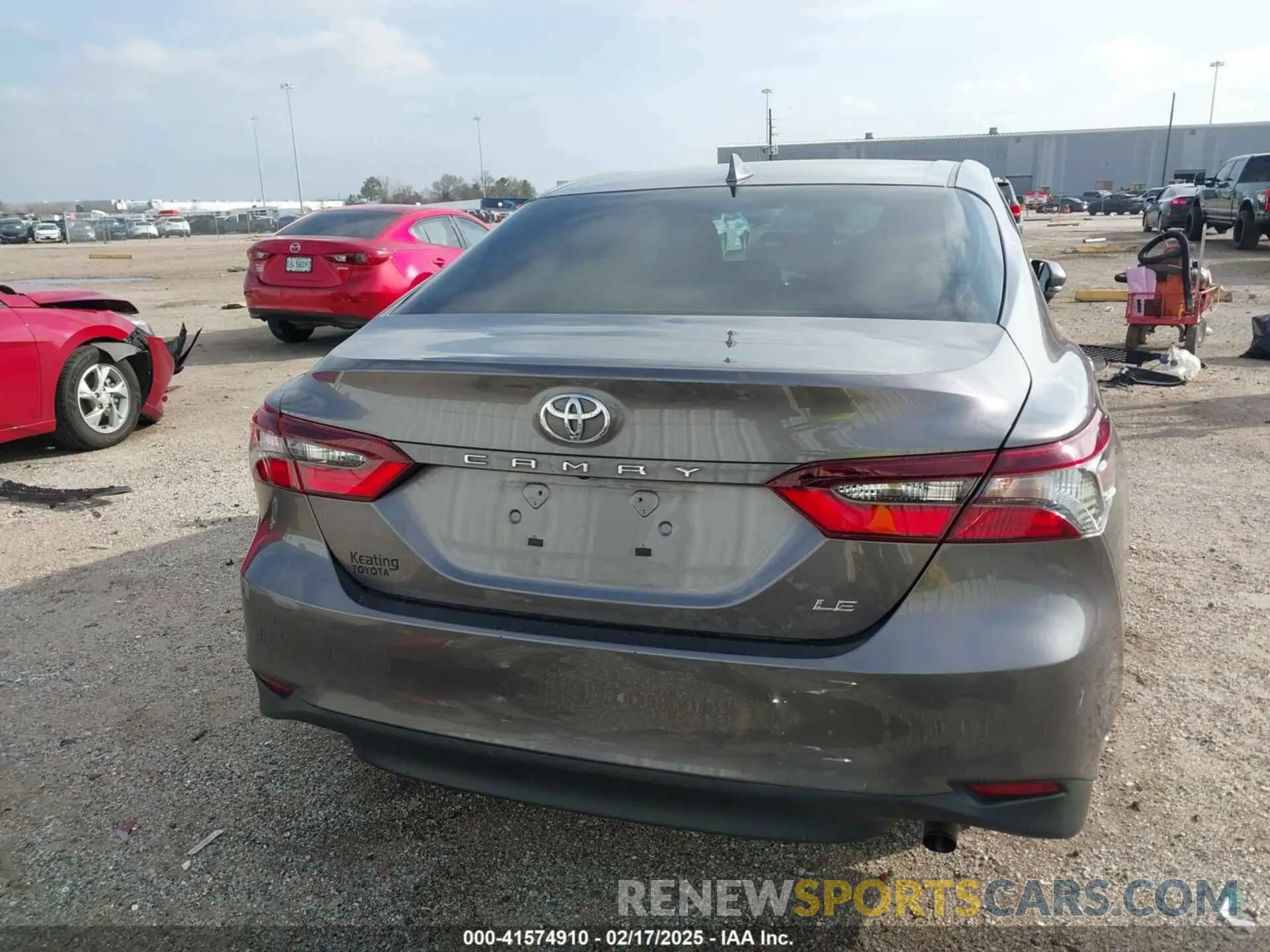 17 Photograph of a damaged car 4T1R11AK4RU224187 TOYOTA CAMRY 2024