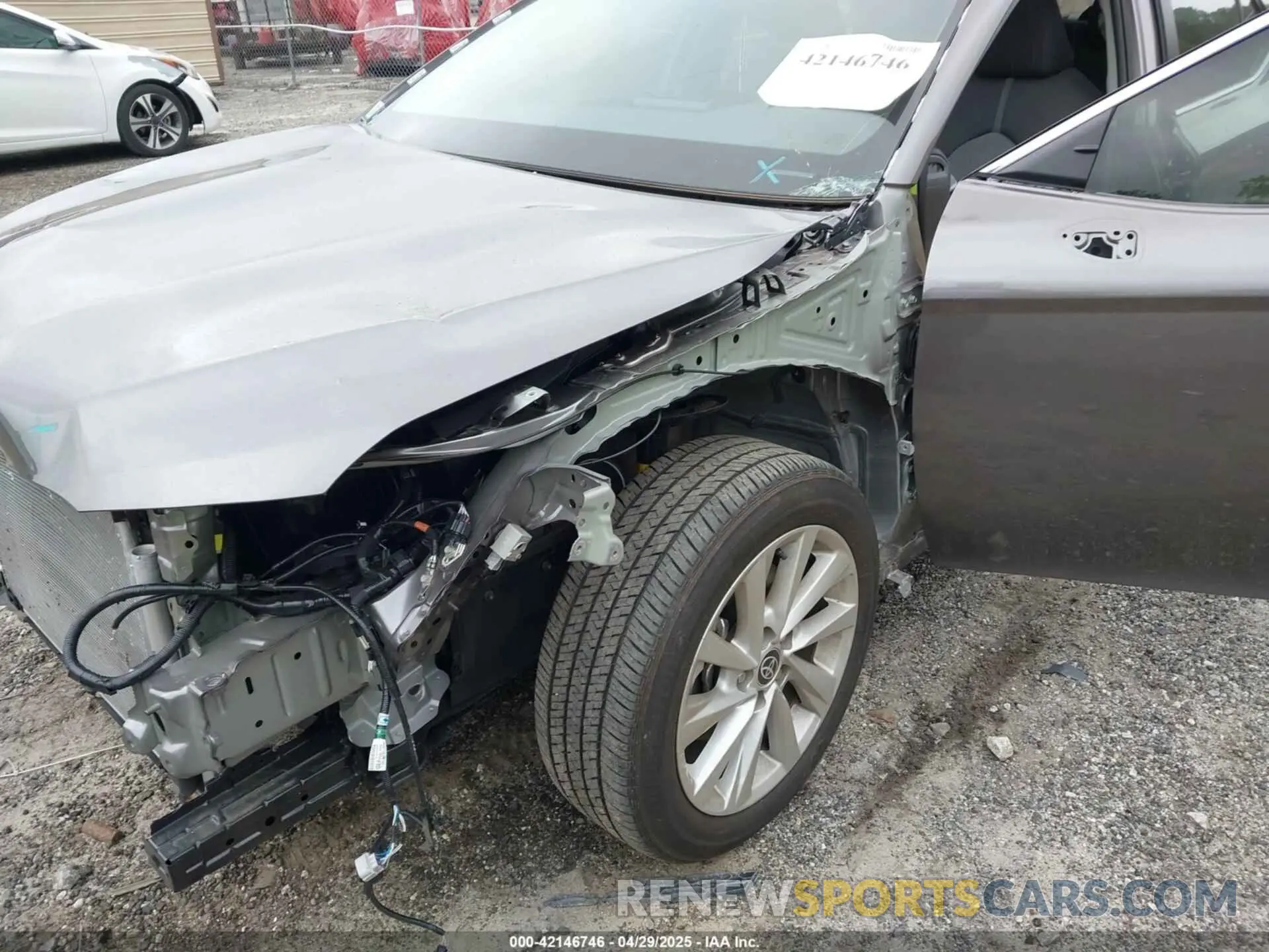 18 Photograph of a damaged car 4T1R11AK5RU253598 TOYOTA CAMRY 2024