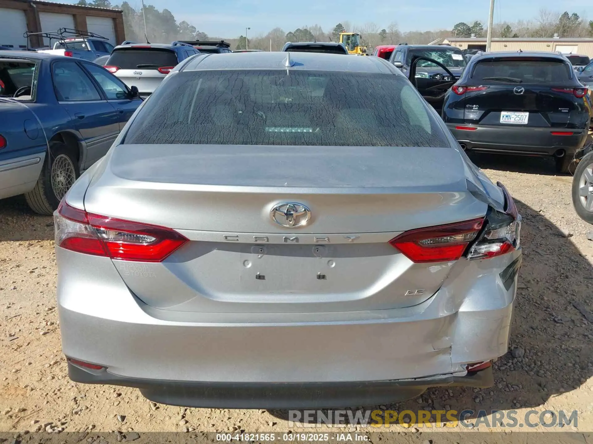 16 Photograph of a damaged car 4T1R11AK5RU253701 TOYOTA CAMRY 2024