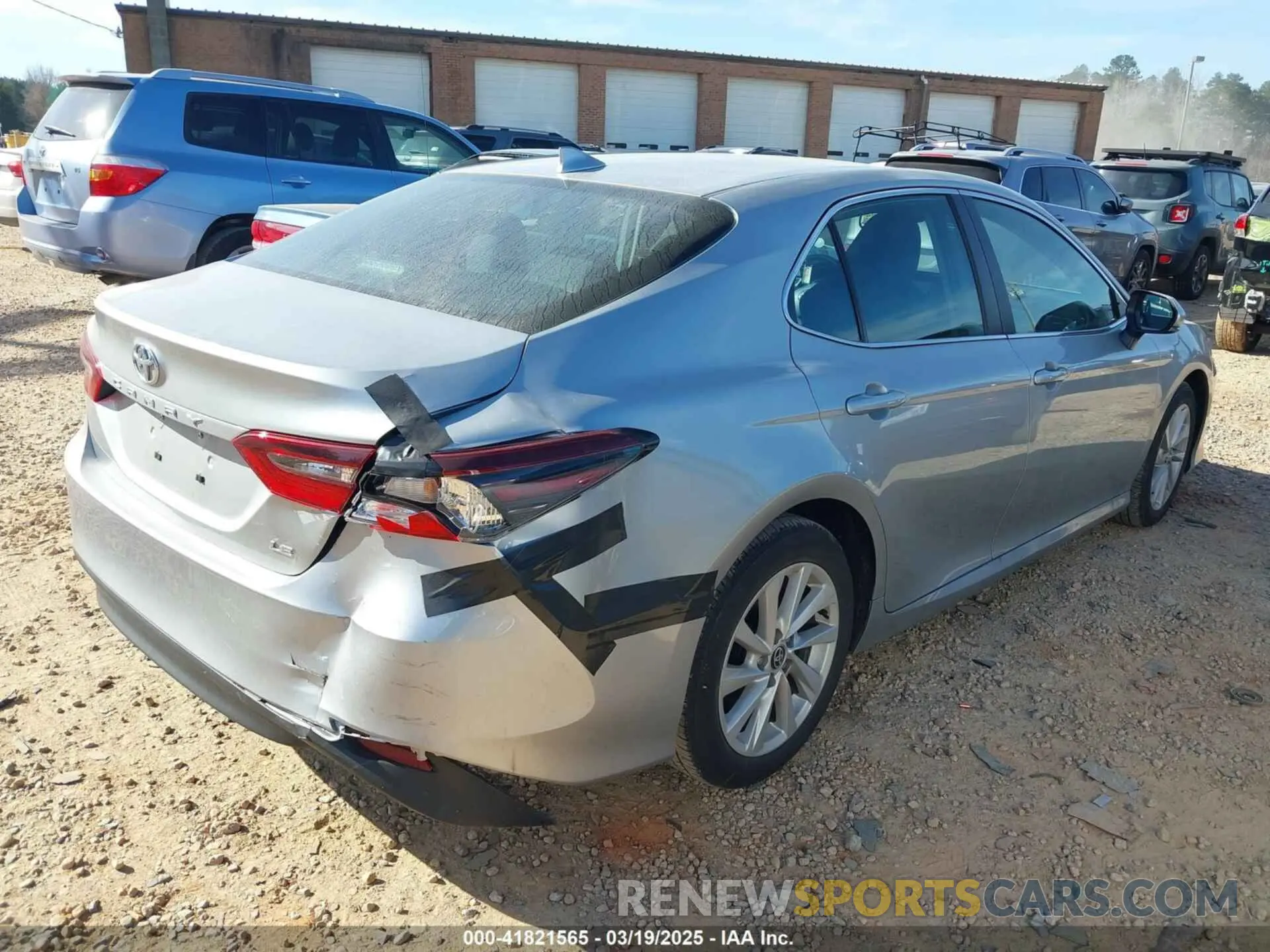 4 Photograph of a damaged car 4T1R11AK5RU253701 TOYOTA CAMRY 2024