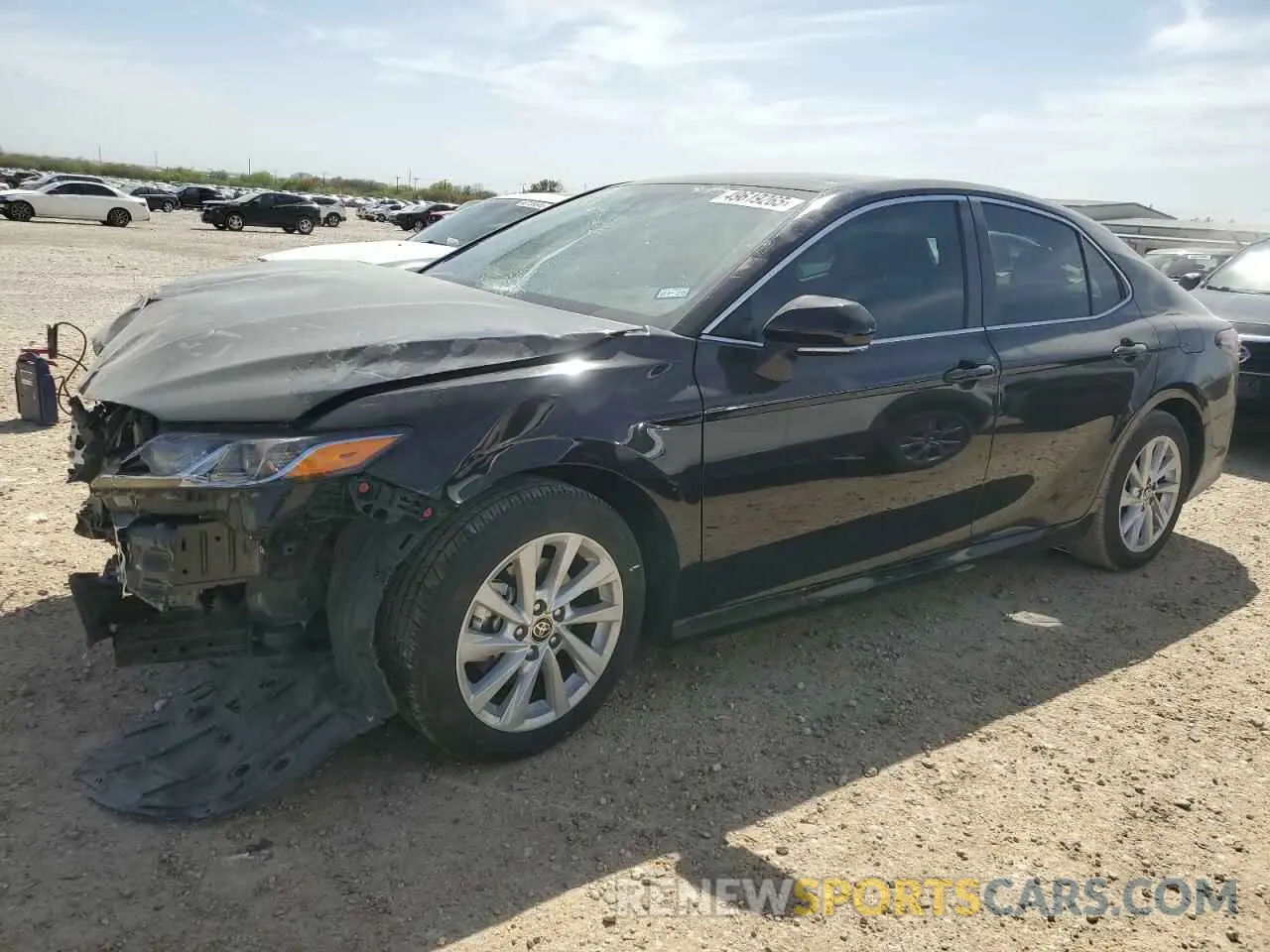 1 Photograph of a damaged car 4T1R11AK5RU881709 TOYOTA CAMRY 2024