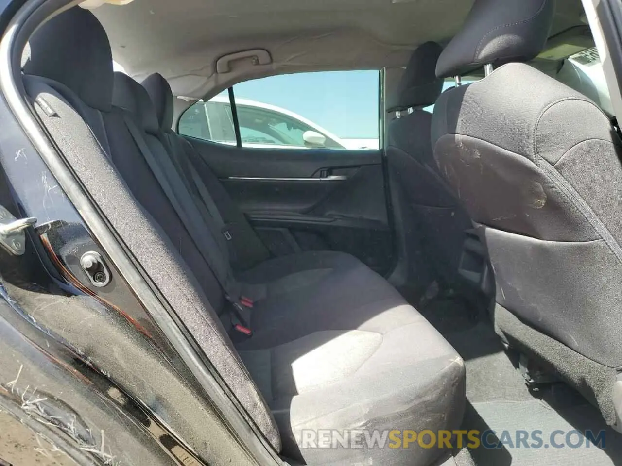 10 Photograph of a damaged car 4T1R11AK5RU881709 TOYOTA CAMRY 2024