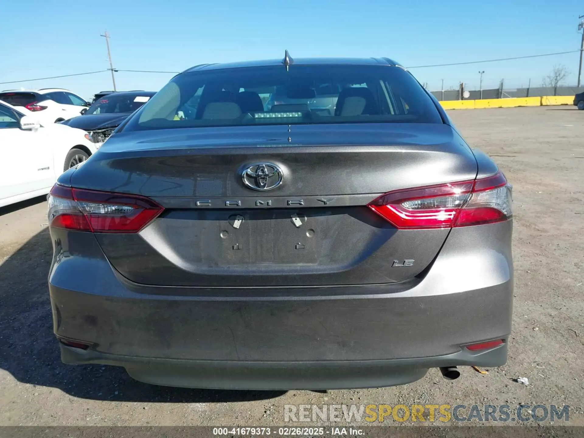 16 Photograph of a damaged car 4T1R11AK6RU880469 TOYOTA CAMRY 2024