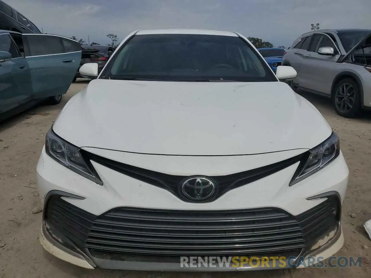5 Photograph of a damaged car 4T1R11AK8RU873801 TOYOTA CAMRY 2024