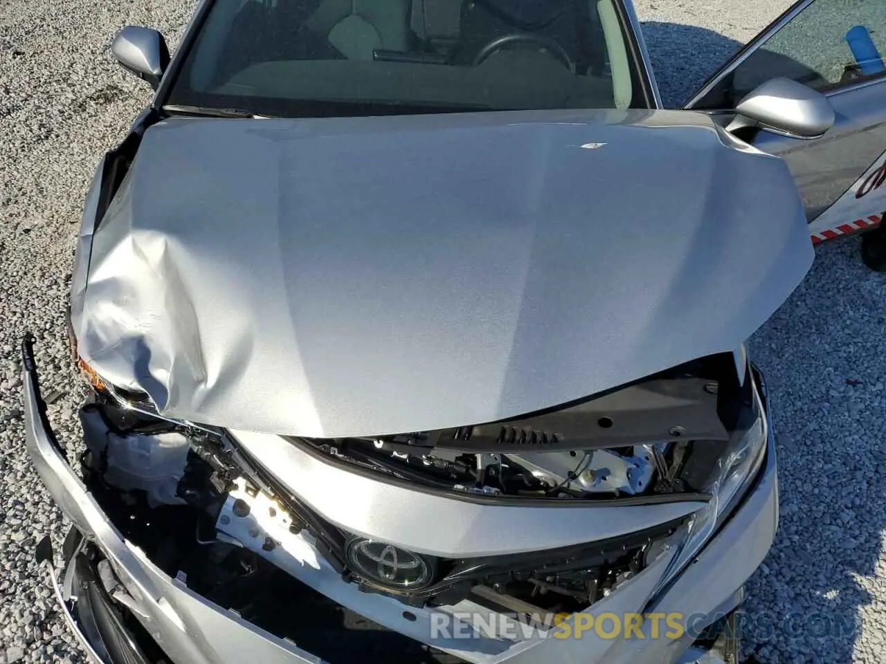 11 Photograph of a damaged car 4T1R11AK8RU905498 TOYOTA CAMRY 2024
