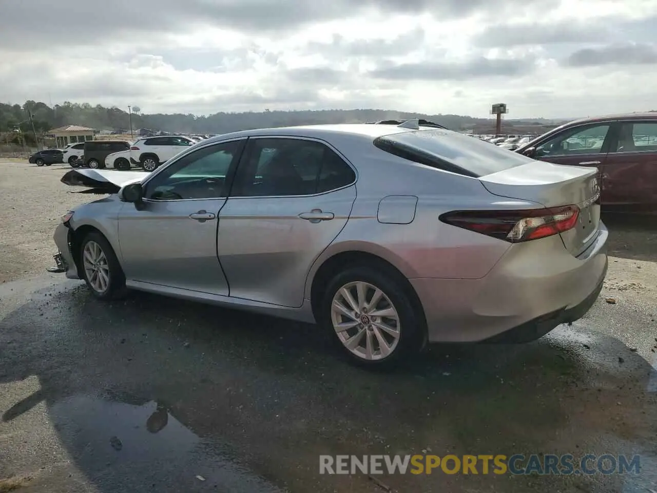 2 Photograph of a damaged car 4T1R11AK8RU905498 TOYOTA CAMRY 2024