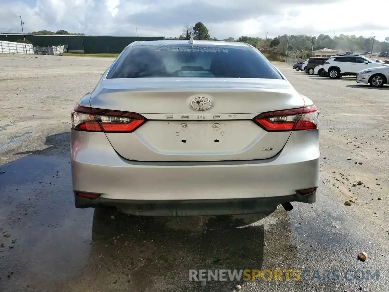 6 Photograph of a damaged car 4T1R11AK8RU905498 TOYOTA CAMRY 2024
