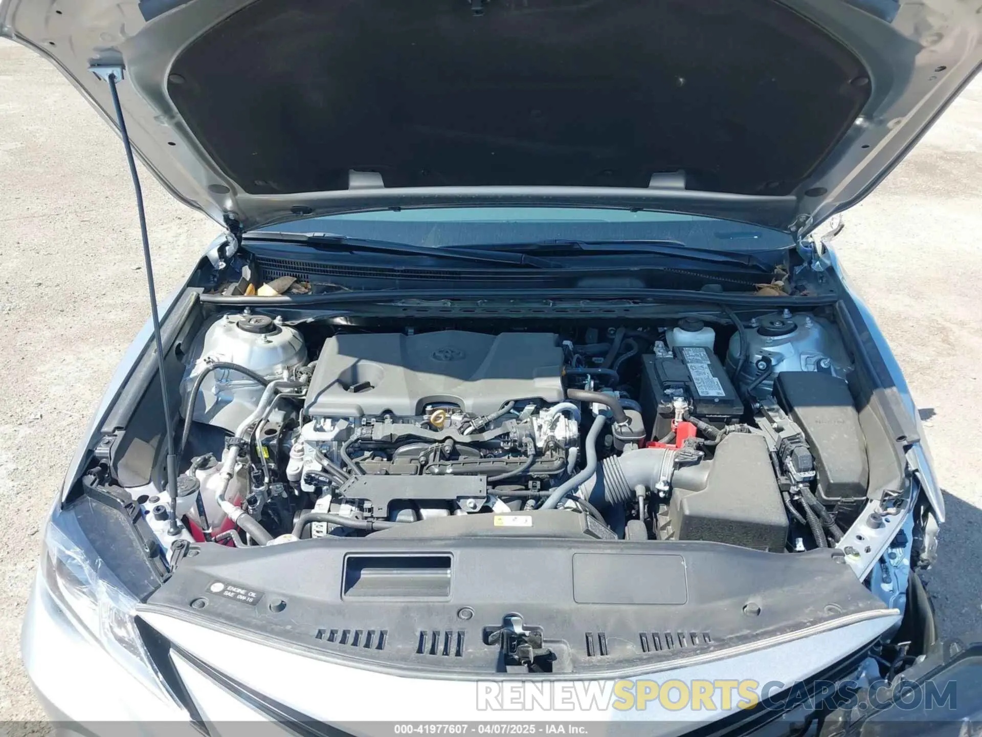 10 Photograph of a damaged car 4T1R11AKXRU883388 TOYOTA CAMRY 2024