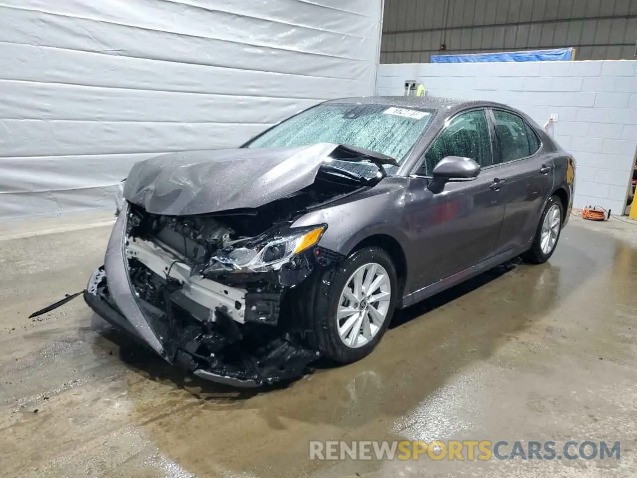 1 Photograph of a damaged car 4T1R11BK6RU118323 TOYOTA CAMRY 2024