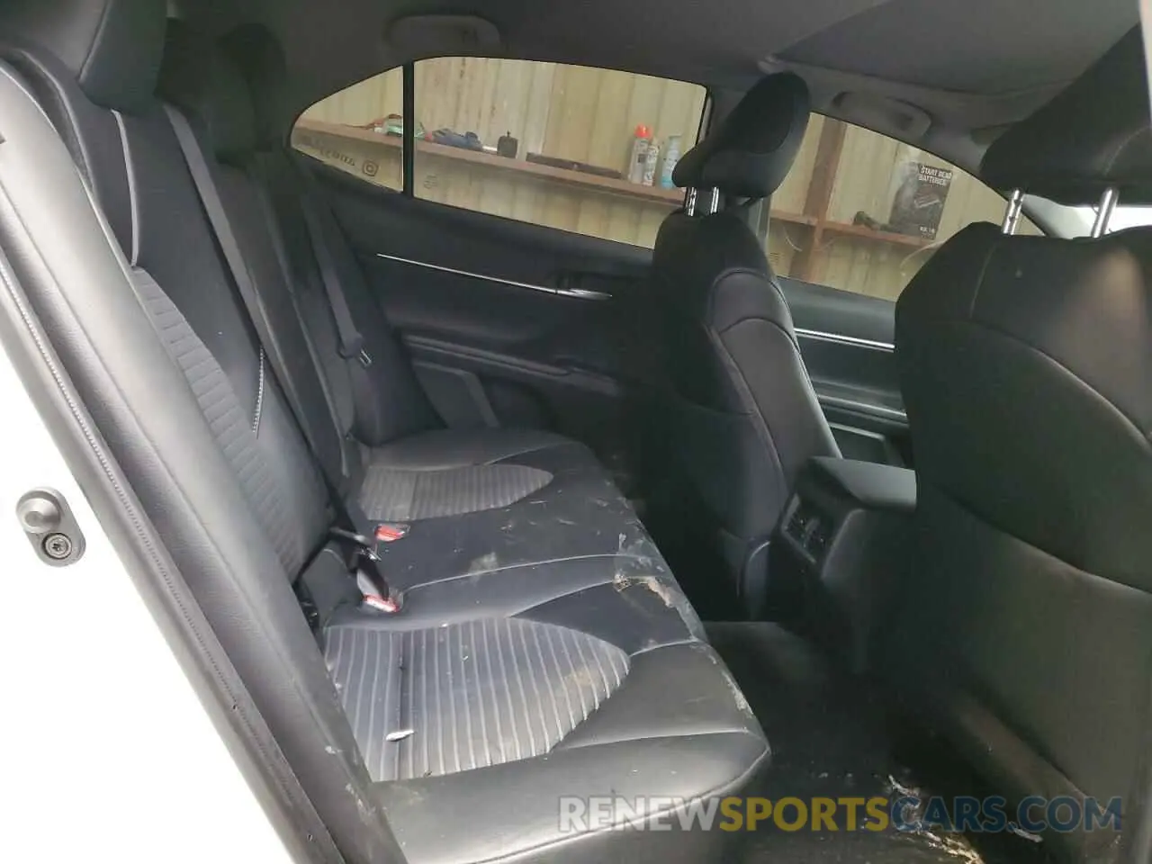 10 Photograph of a damaged car 4T1S11BK4RU112568 TOYOTA CAMRY 2024