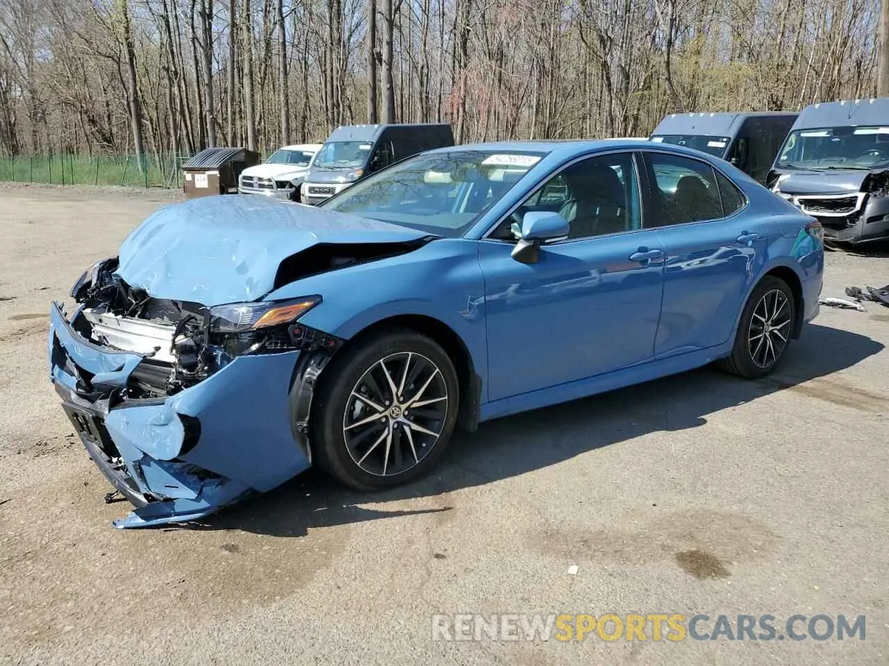 1 Photograph of a damaged car 4T1S31AKXRU071276 TOYOTA CAMRY 2024