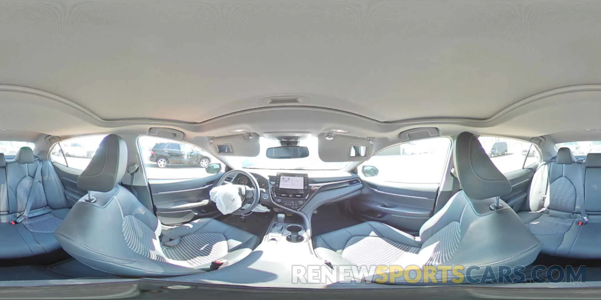 14 Photograph of a damaged car 4T1S31AKXRU071276 TOYOTA CAMRY 2024