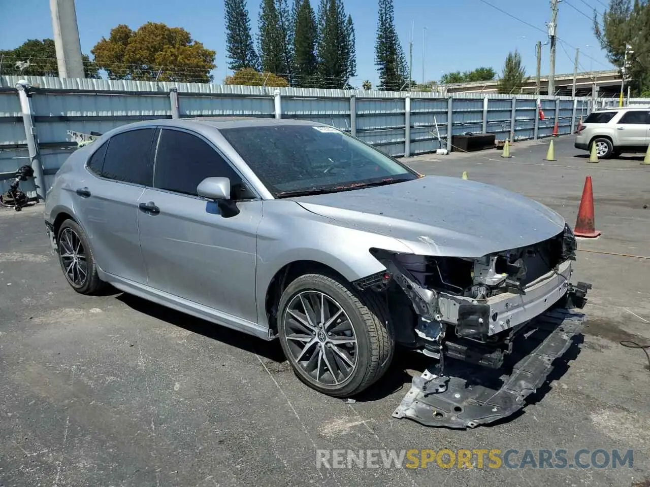 4 Photograph of a damaged car 4T1T11AK0RU920065 TOYOTA CAMRY 2024