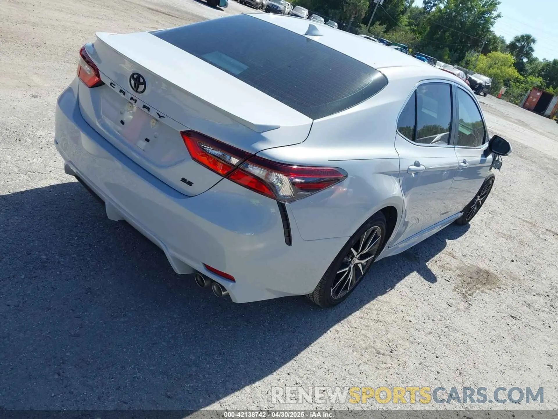 4 Photograph of a damaged car 4T1T11AK1RU242572 TOYOTA CAMRY 2024