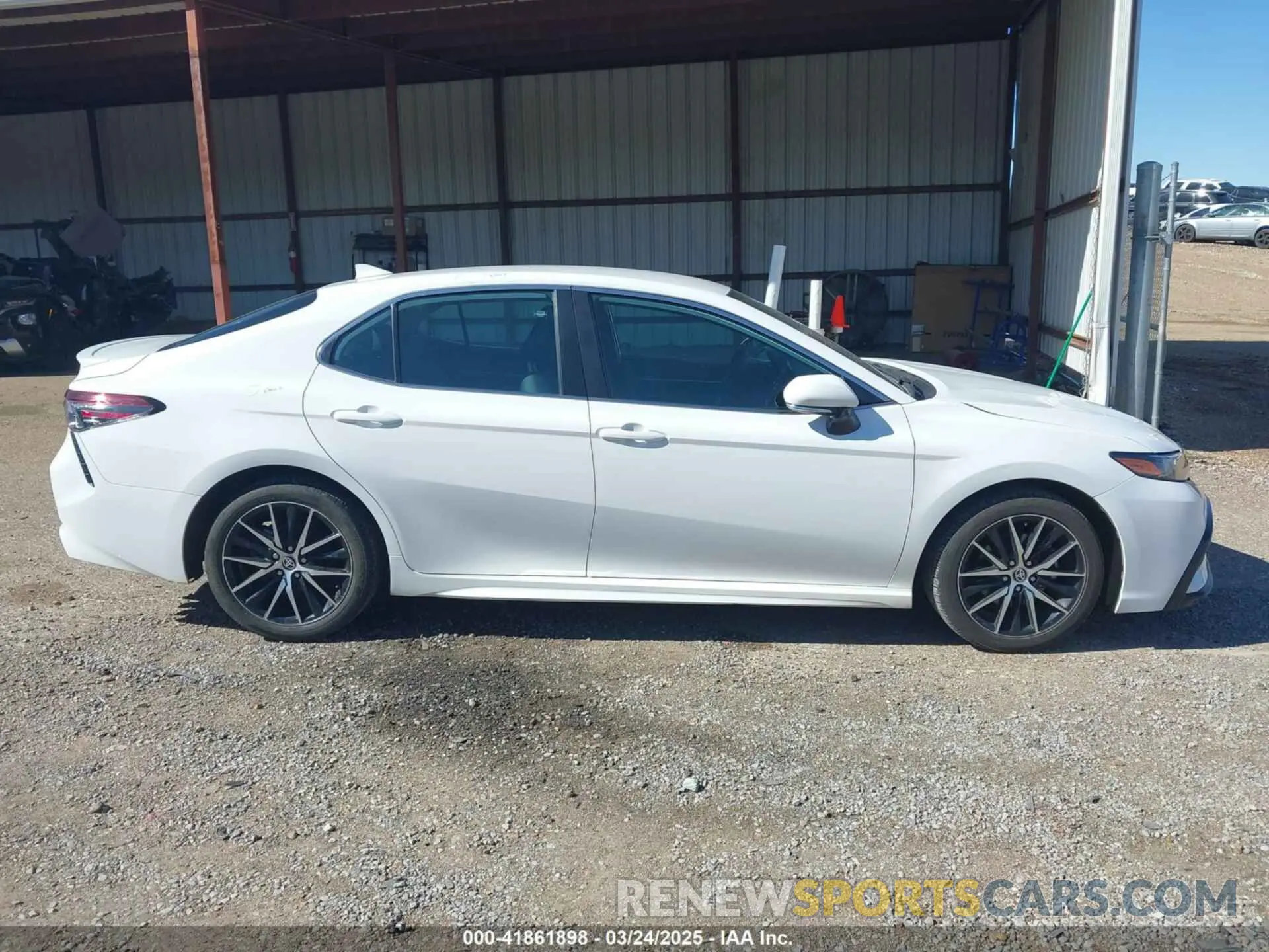 13 Photograph of a damaged car 4T1T11AK1RU849586 TOYOTA CAMRY 2024