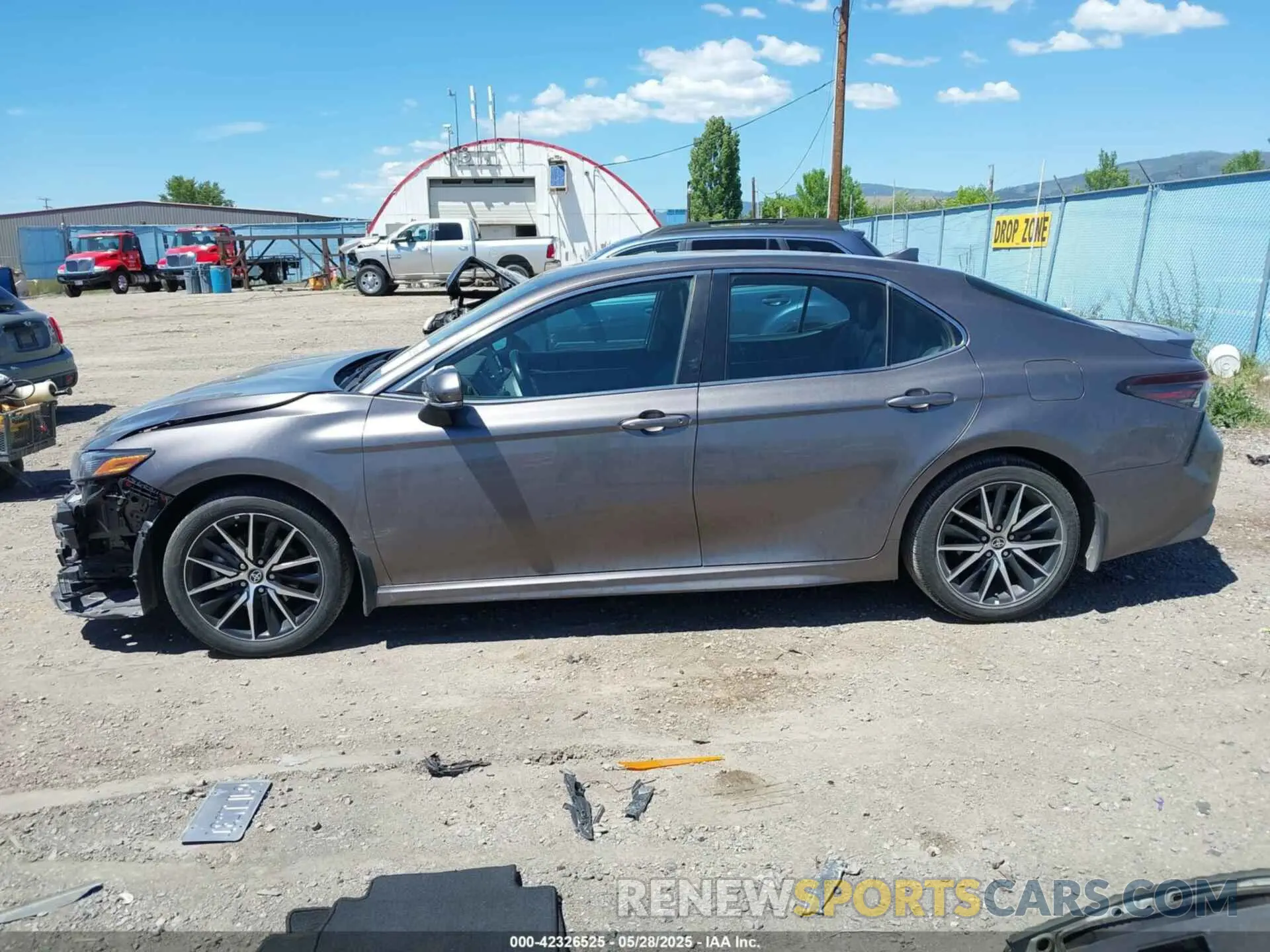 15 Photograph of a damaged car 4T1T11AK1RU855534 TOYOTA CAMRY 2024