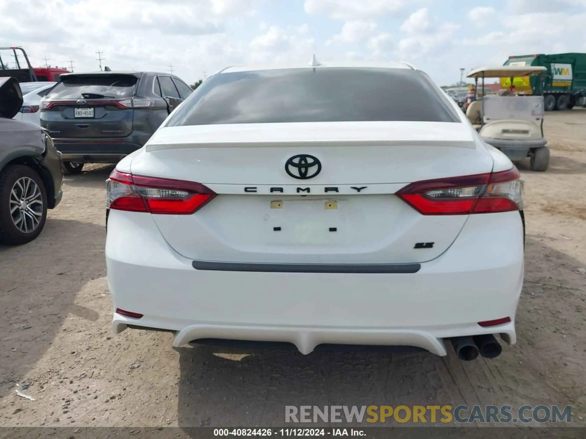 17 Photograph of a damaged car 4T1T11AK1RU860667 TOYOTA CAMRY 2024
