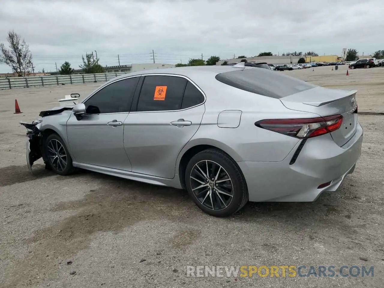 2 Photograph of a damaged car 4T1T11AK1RU869529 TOYOTA CAMRY 2024