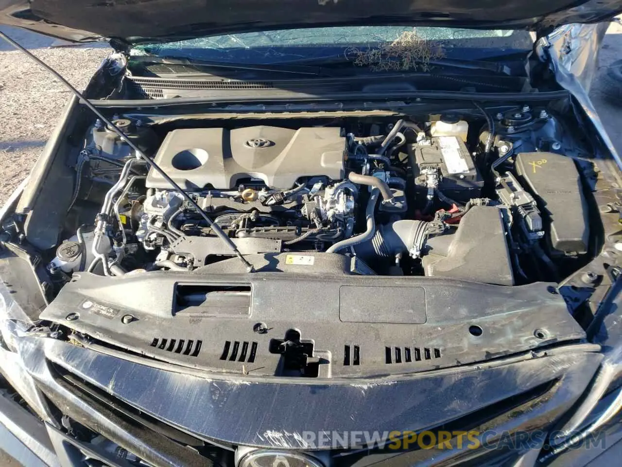 11 Photograph of a damaged car 4T1T11AK2RU879941 TOYOTA CAMRY 2024