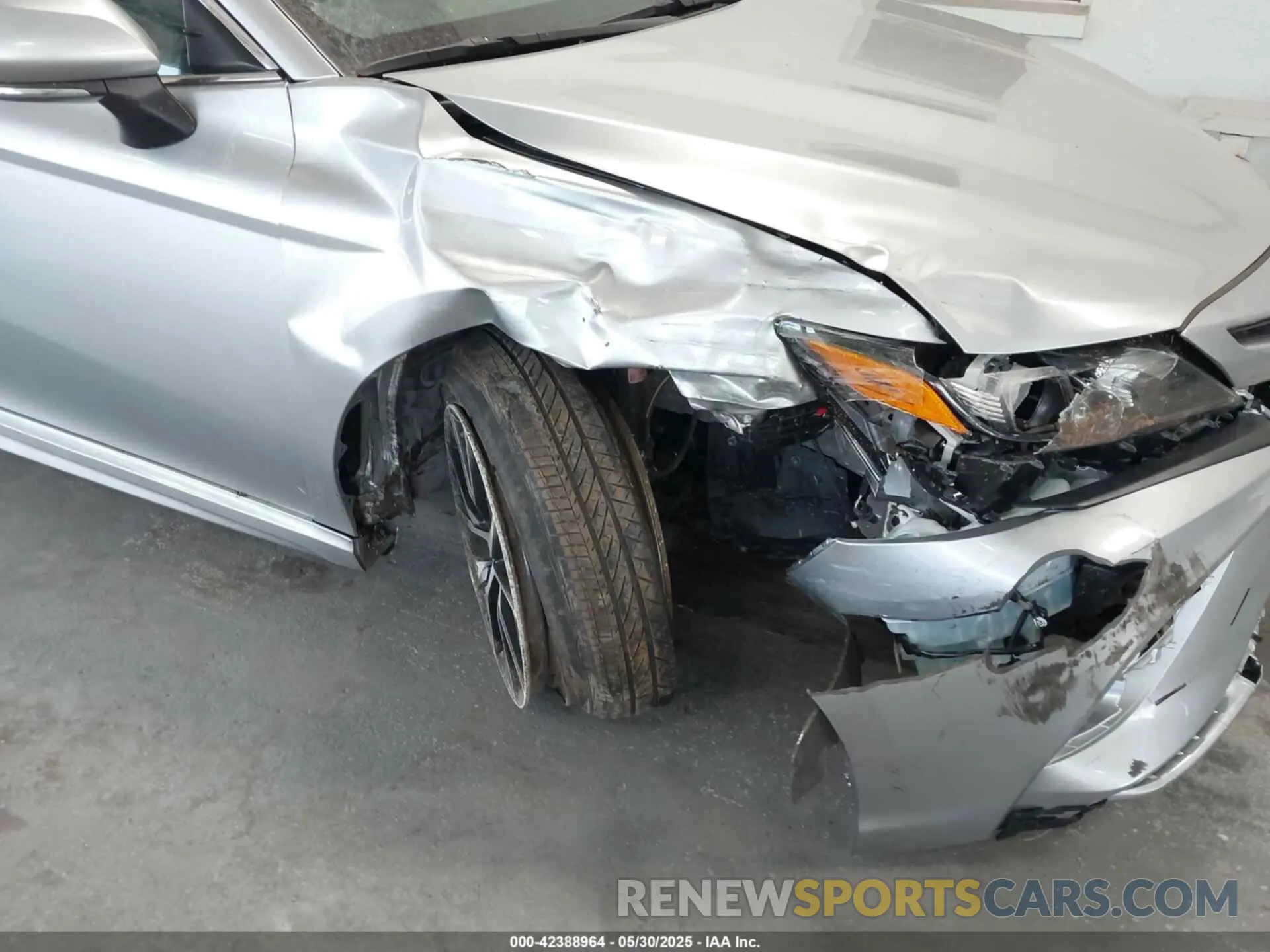6 Photograph of a damaged car 4T1T11AK2RU918253 TOYOTA CAMRY 2024