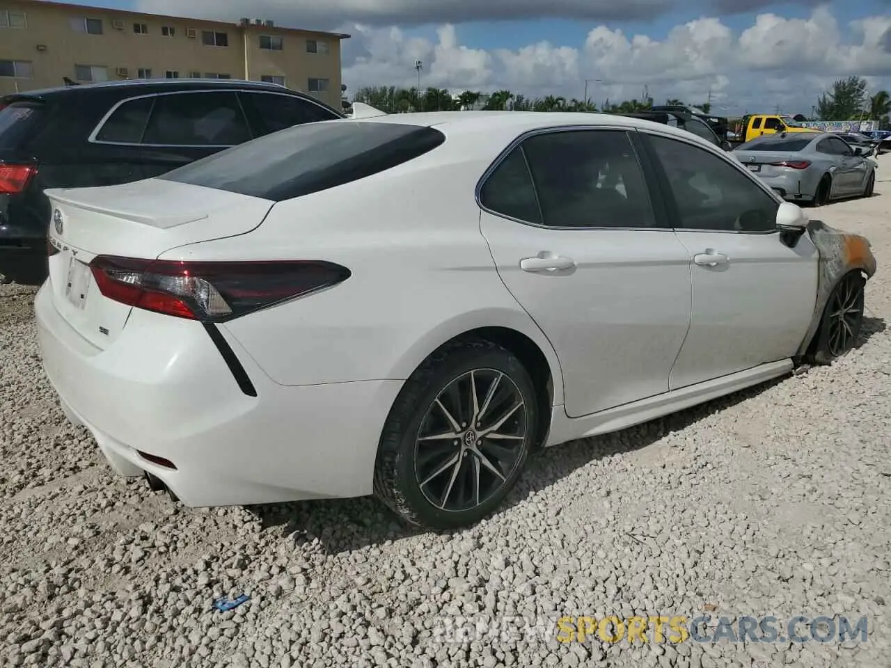 3 Photograph of a damaged car 4T1T11AK4RU849999 TOYOTA CAMRY 2024