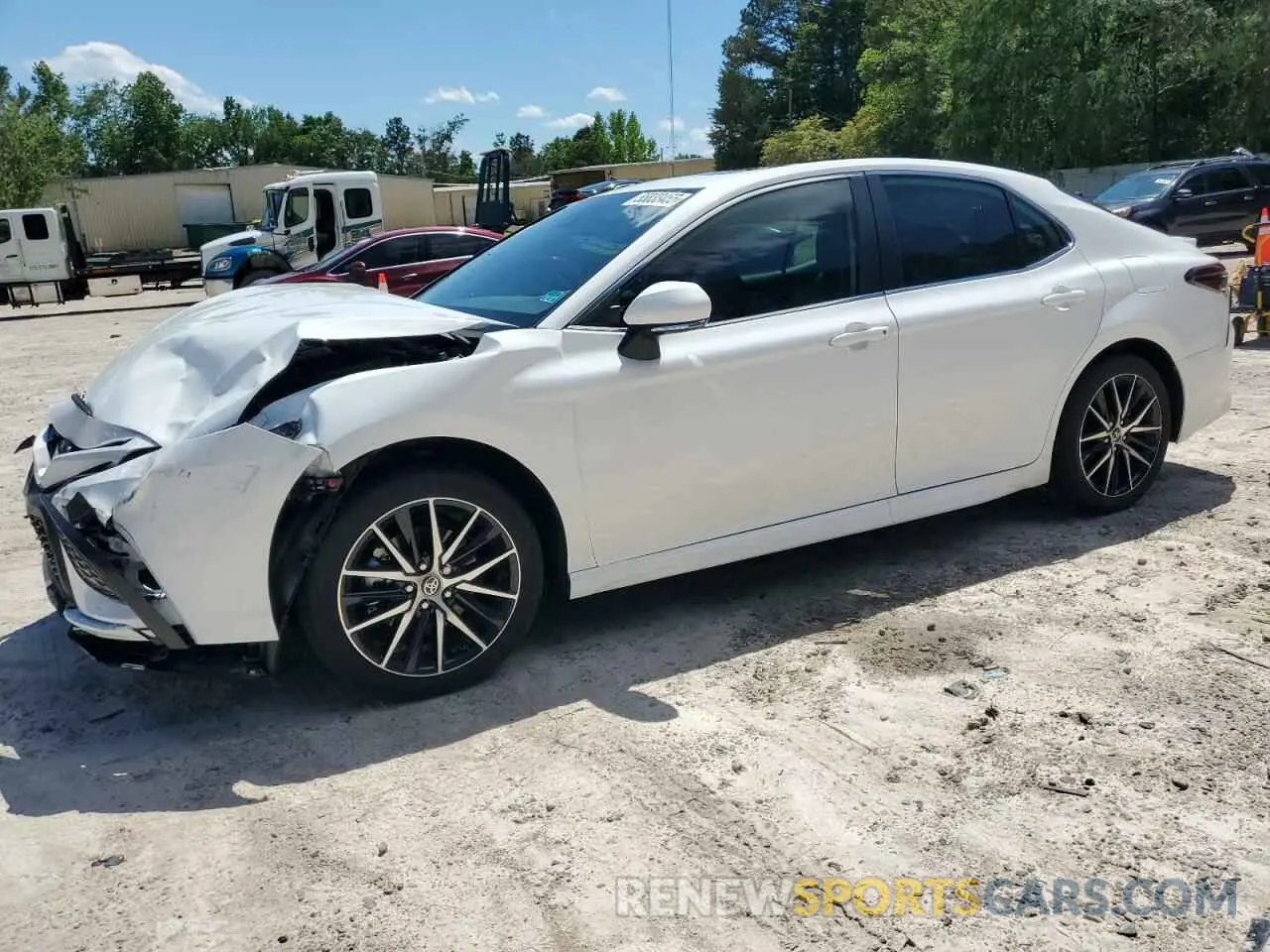 1 Photograph of a damaged car 4T1T11AK4RU893470 TOYOTA CAMRY 2024