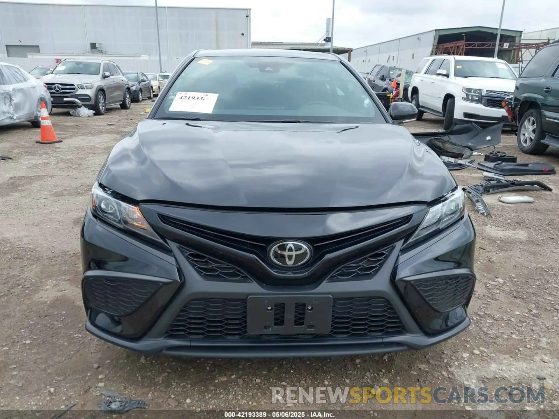 13 Photograph of a damaged car 4T1T11AK6RU865878 TOYOTA CAMRY 2024