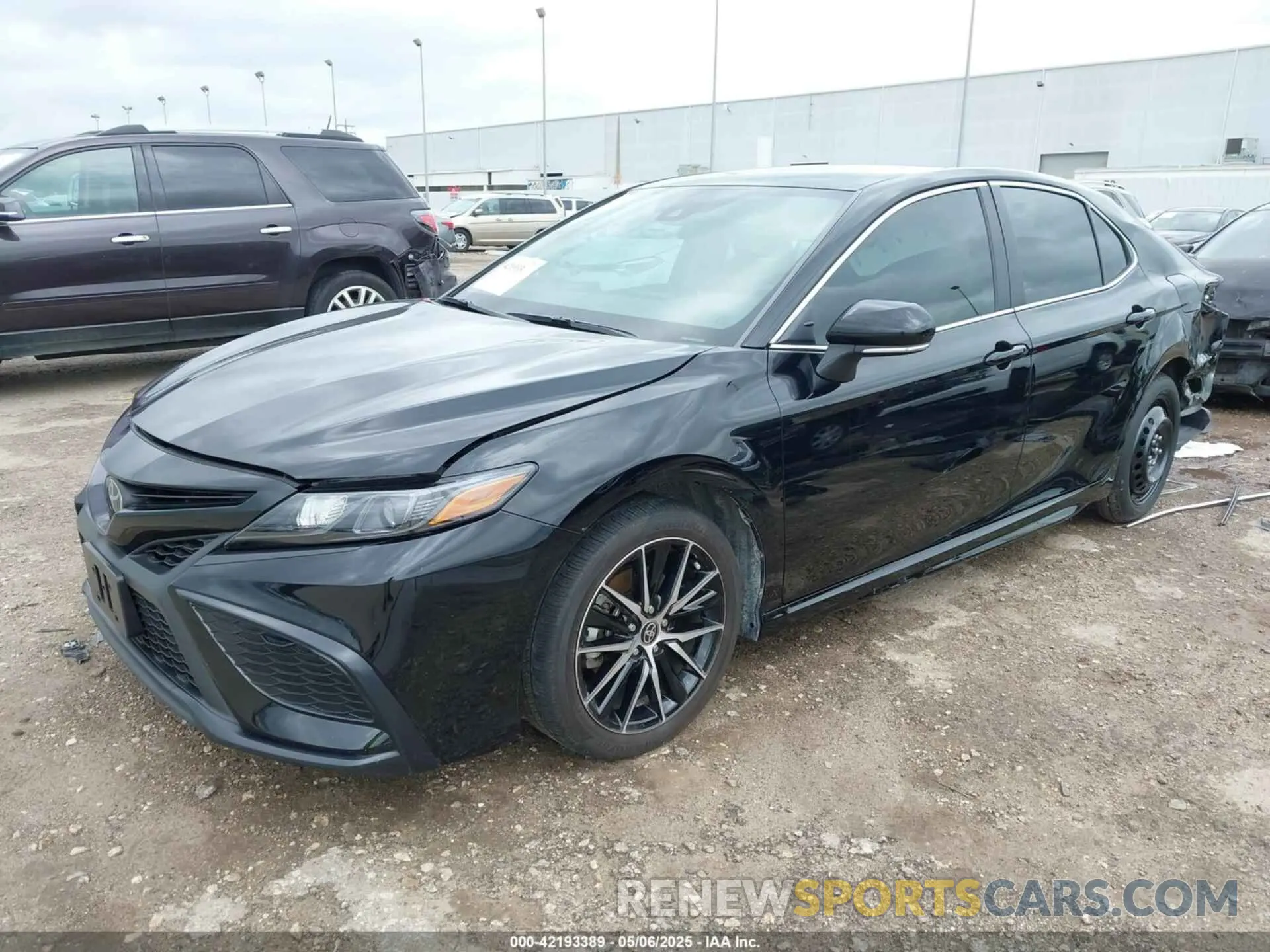 2 Photograph of a damaged car 4T1T11AK6RU865878 TOYOTA CAMRY 2024