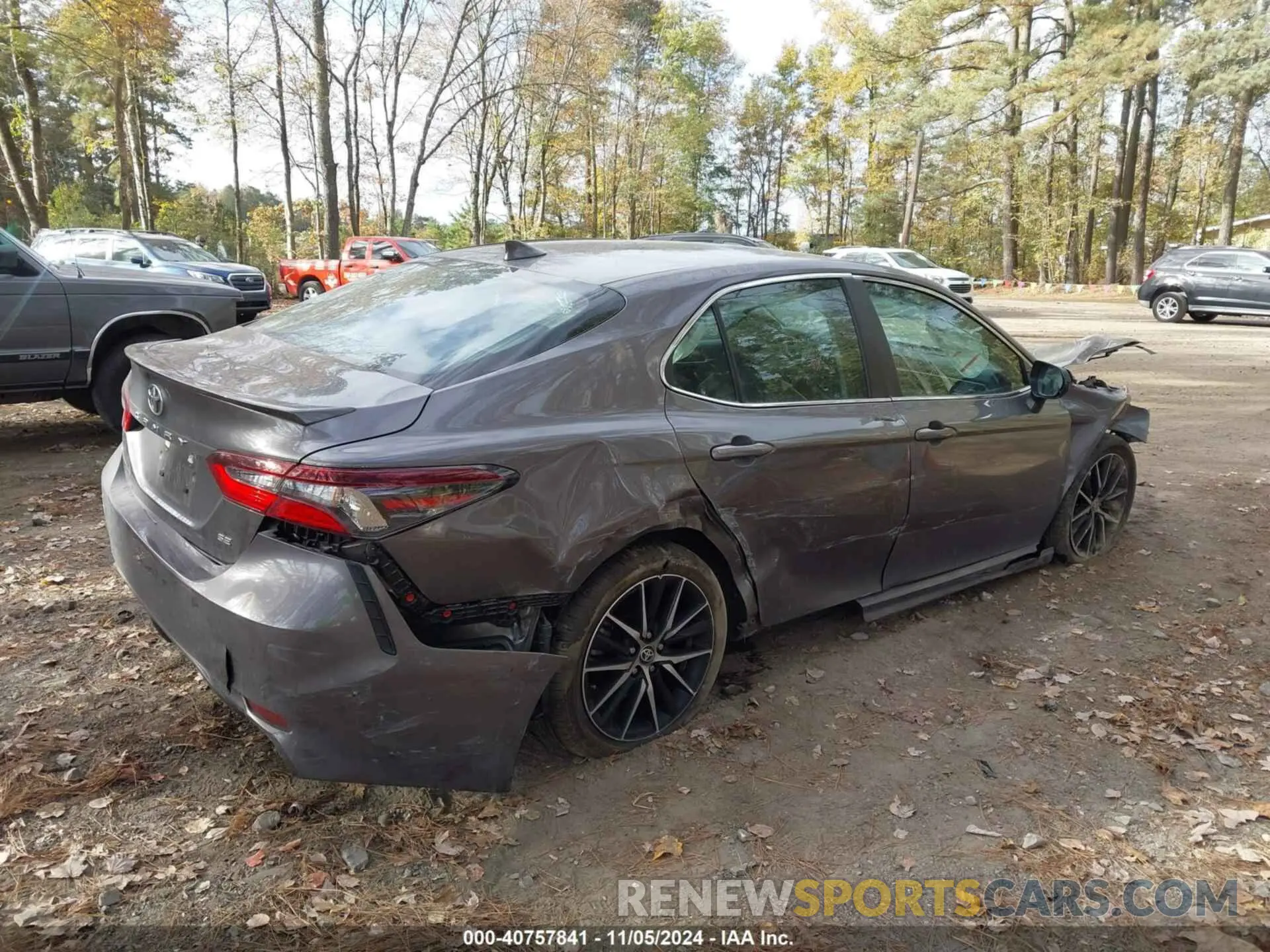 4 Photograph of a damaged car 4T1T11AK6RU866660 TOYOTA CAMRY 2024