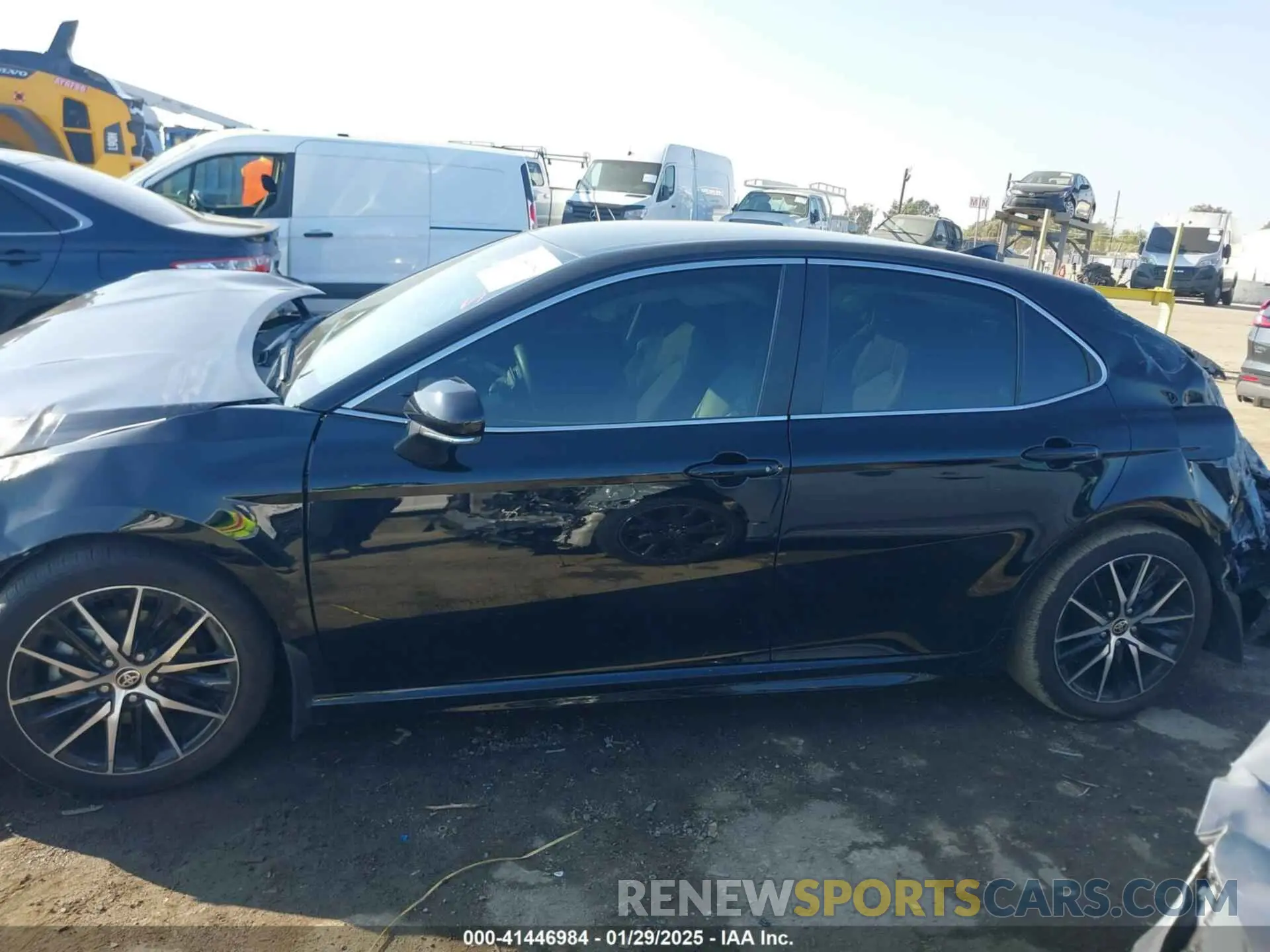 15 Photograph of a damaged car 4T1T11AK7RU890725 TOYOTA CAMRY 2024