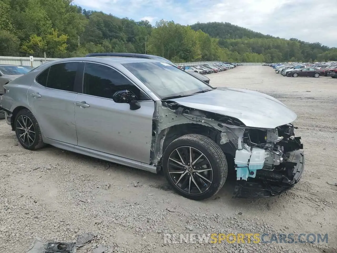4 Photograph of a damaged car 4T1T11AK7RU920550 TOYOTA CAMRY 2024