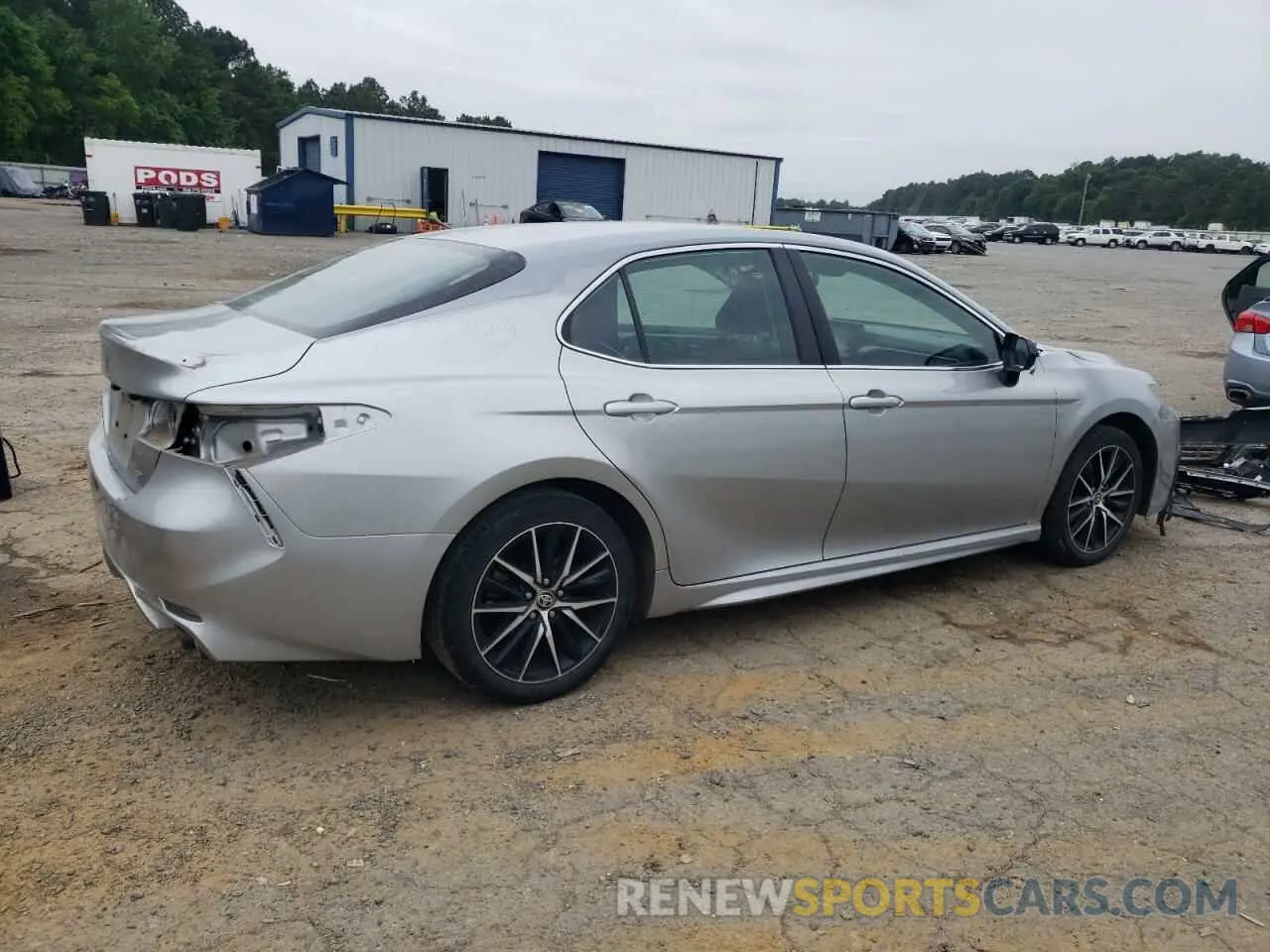 3 Photograph of a damaged car 4T1T11AK8RU846426 TOYOTA CAMRY 2024