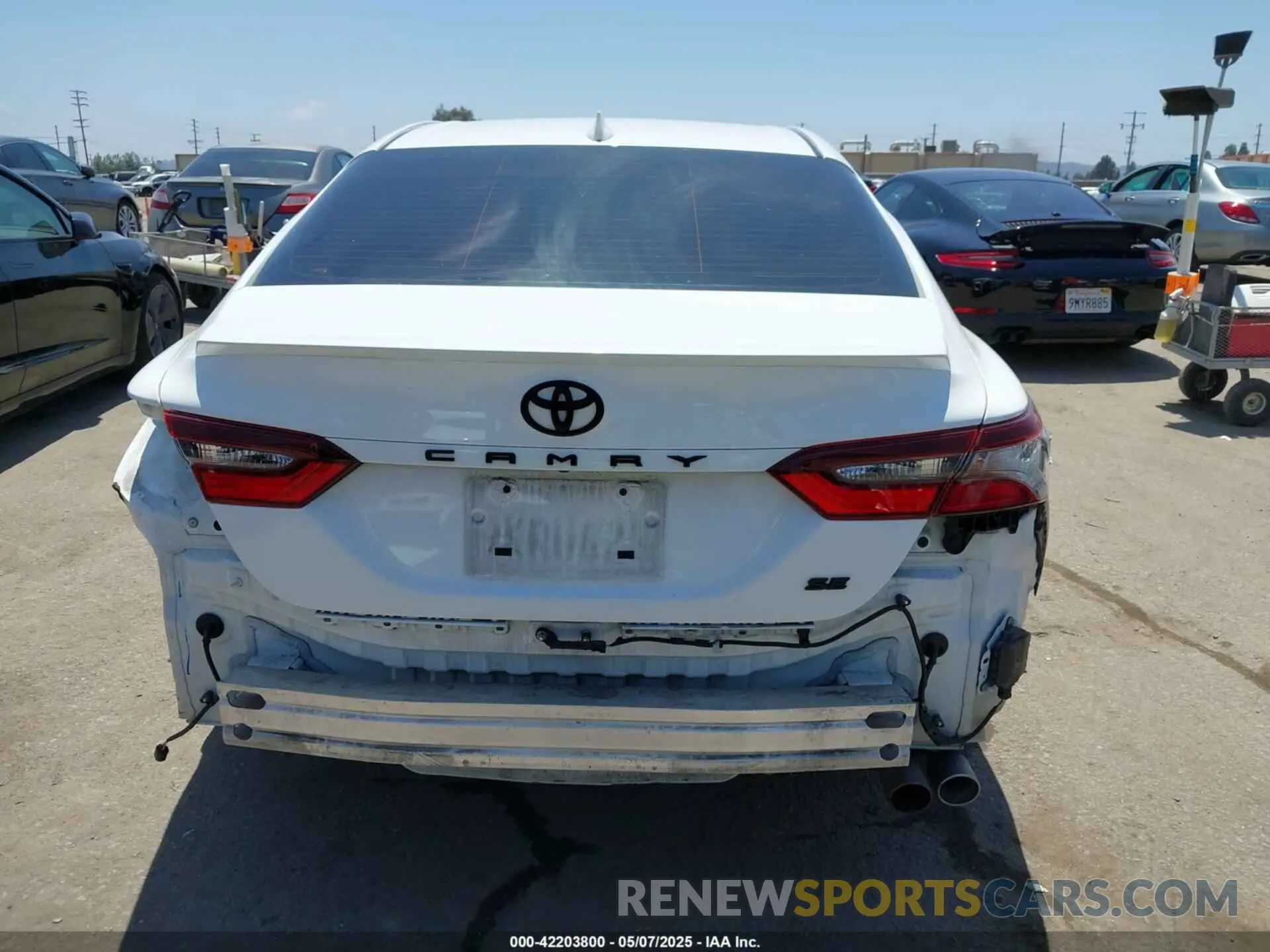 17 Photograph of a damaged car 4T1T11AK8RU879460 TOYOTA CAMRY 2024
