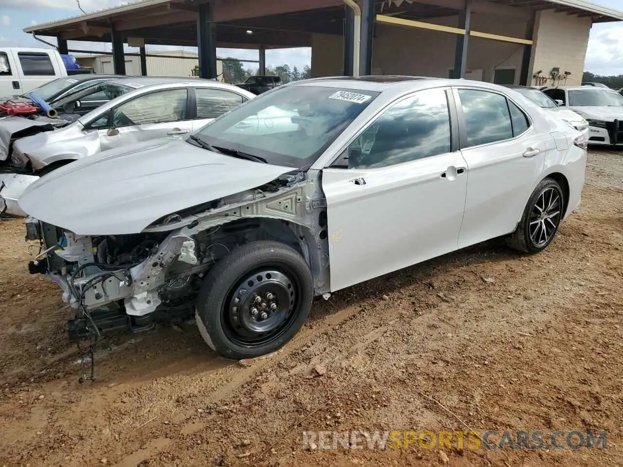1 Photograph of a damaged car 4T1T11AK9RU199471 TOYOTA CAMRY 2024