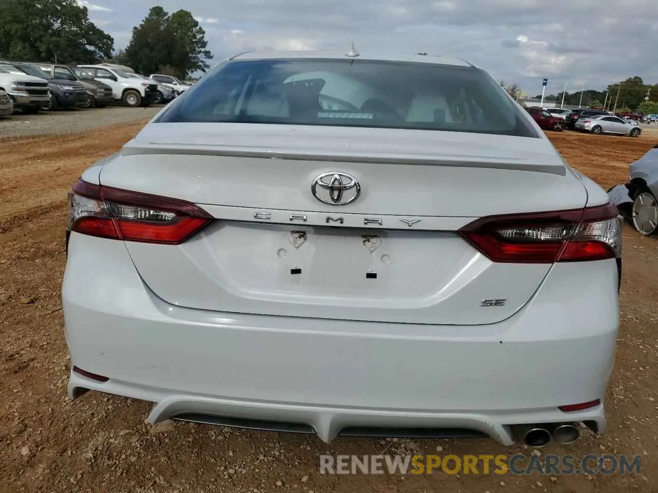 6 Photograph of a damaged car 4T1T11AK9RU199471 TOYOTA CAMRY 2024