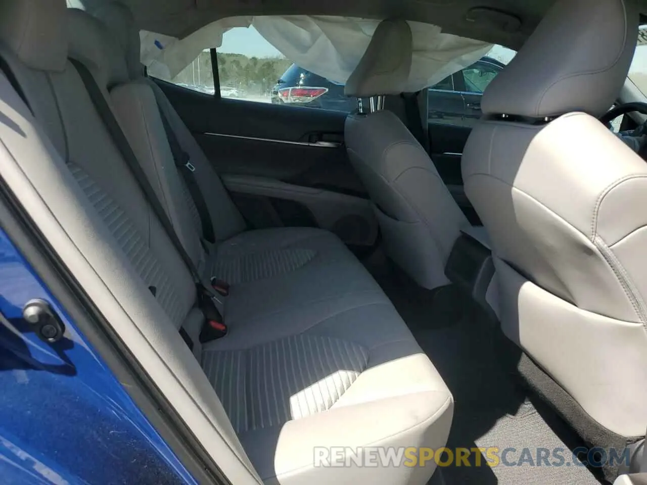 10 Photograph of a damaged car 4T1T11AK9RU235630 TOYOTA CAMRY 2024