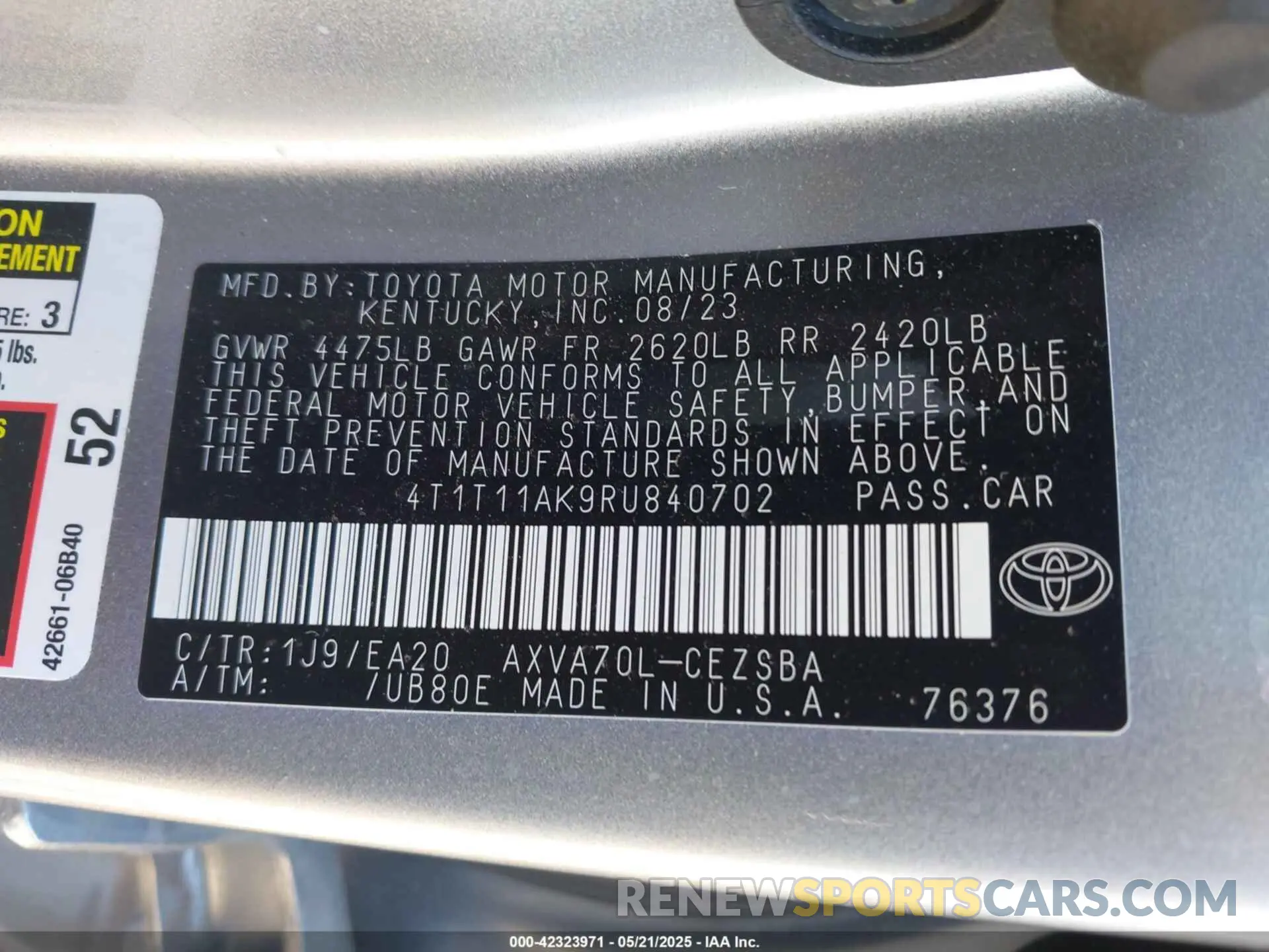 9 Photograph of a damaged car 4T1T11AK9RU840702 TOYOTA CAMRY 2024